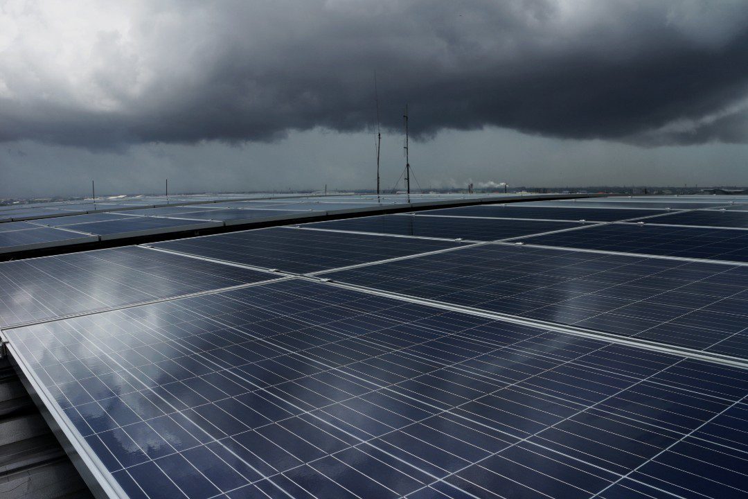 The Impact of Shade on Solar Panel Energy Production and Efficiency